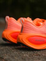 NEW VOMERO 18 PLUS HYPER CONFORTABLE ORANGE – Image 6